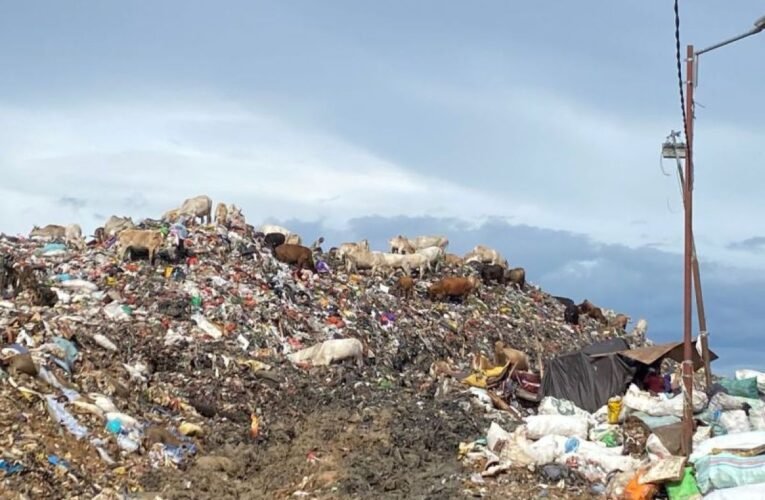 Jelajah Sampah Makassar Tuntas di 14 Kecamatan, 1,5 Ton Sampah Jadi Bahan Evaluasi